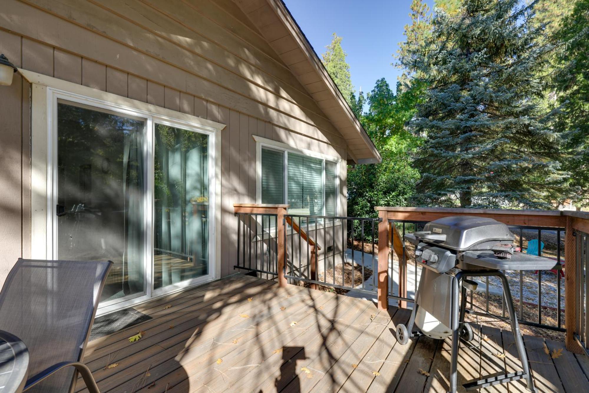 Sherwood Forest Cabin With Deck And Fire Pit! Twain Harte 외부 사진